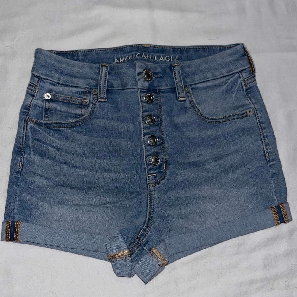 American Eagle Outfitters Curvy High Rise Shortie